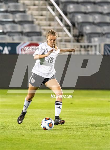 Thumbnail 2 in Jefferson Academy vs. Kent Denver (CHSAA 3A Final) photogallery.