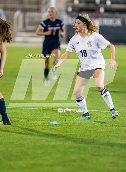Thumbnail 2 in Jefferson Academy vs. Kent Denver (CHSAA 3A Final) photogallery.