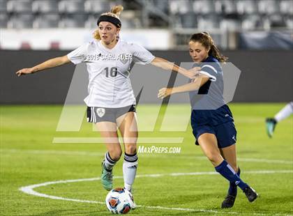 Thumbnail 2 in Jefferson Academy vs. Kent Denver (CHSAA 3A Final) photogallery.