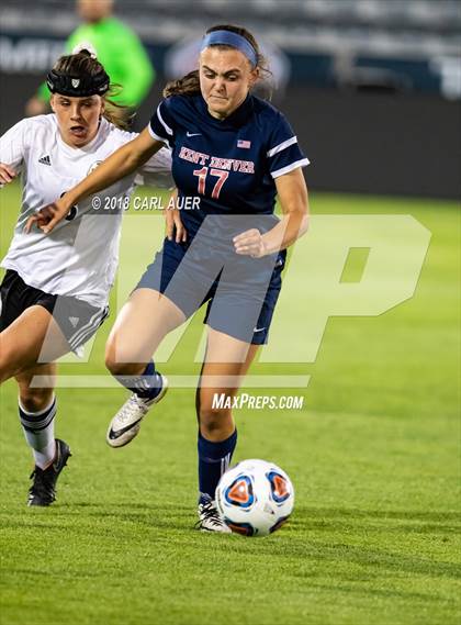 Thumbnail 1 in Jefferson Academy vs. Kent Denver (CHSAA 3A Final) photogallery.