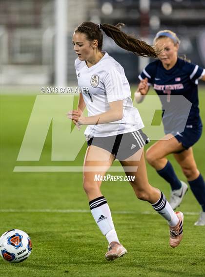 Thumbnail 1 in Jefferson Academy vs. Kent Denver (CHSAA 3A Final) photogallery.