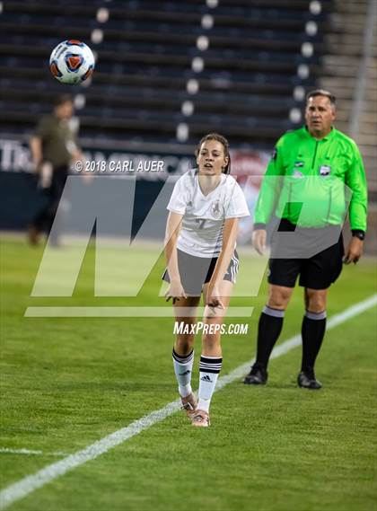 Thumbnail 1 in Jefferson Academy vs. Kent Denver (CHSAA 3A Final) photogallery.