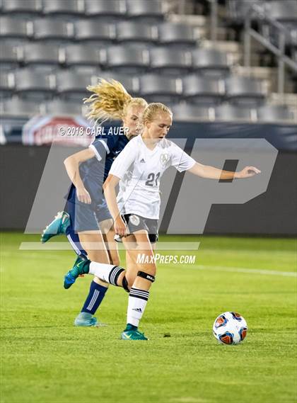 Thumbnail 3 in Jefferson Academy vs. Kent Denver (CHSAA 3A Final) photogallery.