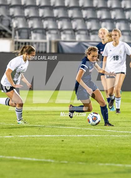 Thumbnail 3 in Jefferson Academy vs. Kent Denver (CHSAA 3A Final) photogallery.