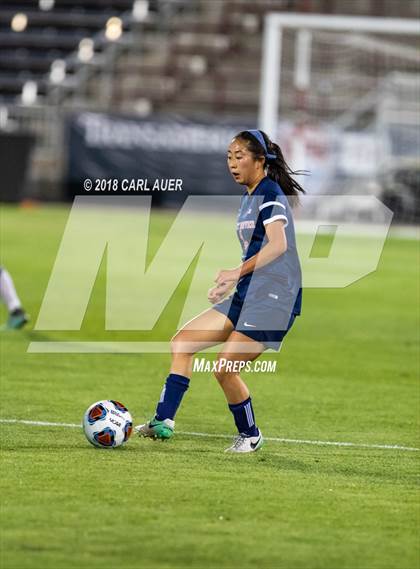 Thumbnail 1 in Jefferson Academy vs. Kent Denver (CHSAA 3A Final) photogallery.