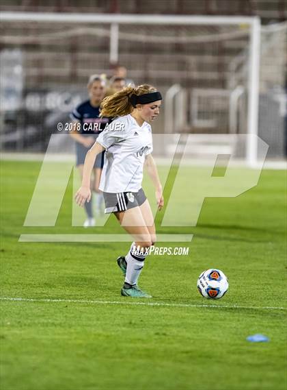 Thumbnail 2 in Jefferson Academy vs. Kent Denver (CHSAA 3A Final) photogallery.