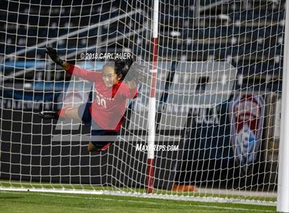 Thumbnail 3 in Jefferson Academy vs. Kent Denver (CHSAA 3A Final) photogallery.