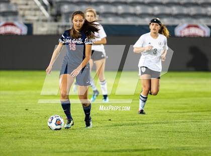 Thumbnail 3 in Jefferson Academy vs. Kent Denver (CHSAA 3A Final) photogallery.