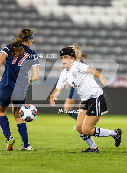 Thumbnail 3 in Jefferson Academy vs. Kent Denver (CHSAA 3A Final) photogallery.