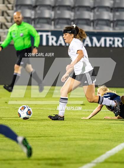 Thumbnail 3 in Jefferson Academy vs. Kent Denver (CHSAA 3A Final) photogallery.
