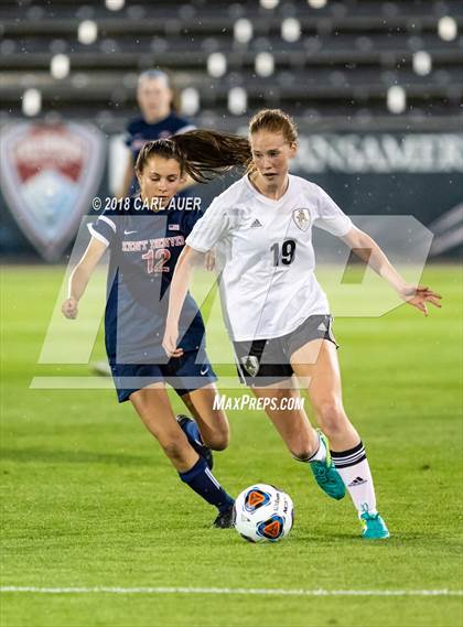 Thumbnail 2 in Jefferson Academy vs. Kent Denver (CHSAA 3A Final) photogallery.