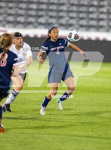 Thumbnail 2 in Jefferson Academy vs. Kent Denver (CHSAA 3A Final) photogallery.