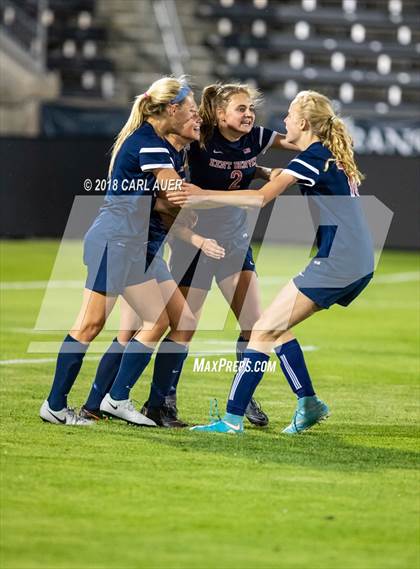 Thumbnail 1 in Jefferson Academy vs. Kent Denver (CHSAA 3A Final) photogallery.