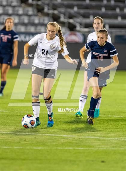 Thumbnail 3 in Jefferson Academy vs. Kent Denver (CHSAA 3A Final) photogallery.
