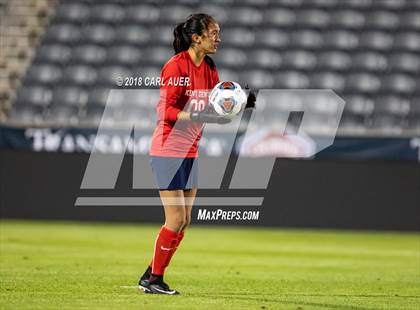 Thumbnail 3 in Jefferson Academy vs. Kent Denver (CHSAA 3A Final) photogallery.
