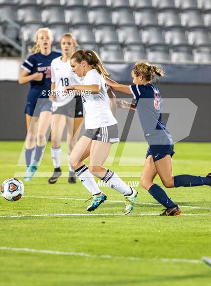 Thumbnail 2 in Jefferson Academy vs. Kent Denver (CHSAA 3A Final) photogallery.