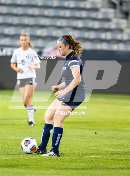 Thumbnail 3 in Jefferson Academy vs. Kent Denver (CHSAA 3A Final) photogallery.