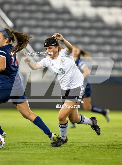 Thumbnail 2 in Jefferson Academy vs. Kent Denver (CHSAA 3A Final) photogallery.