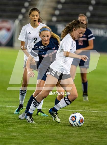 Thumbnail 3 in Jefferson Academy vs. Kent Denver (CHSAA 3A Final) photogallery.
