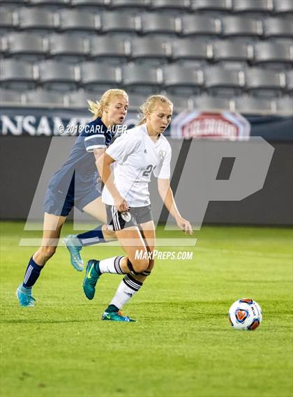 Thumbnail 2 in Jefferson Academy vs. Kent Denver (CHSAA 3A Final) photogallery.