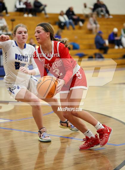 Thumbnail 2 in Regis Jesuit @ Grandview photogallery.