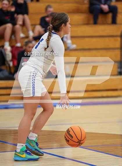 Thumbnail 1 in Regis Jesuit @ Grandview photogallery.