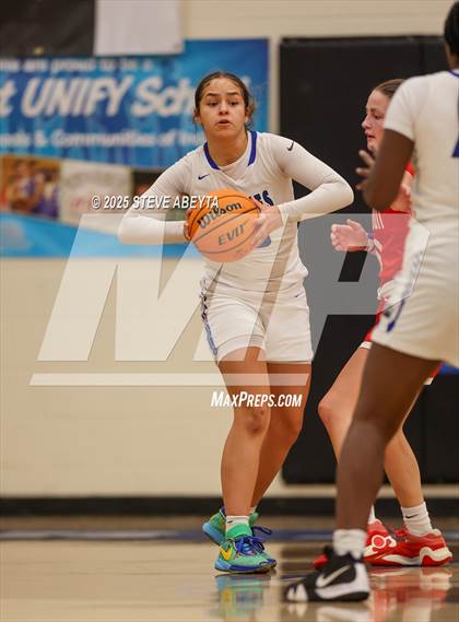 Thumbnail 2 in Regis Jesuit @ Grandview photogallery.