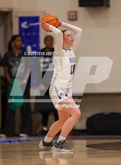 Thumbnail 1 in Regis Jesuit @ Grandview photogallery.