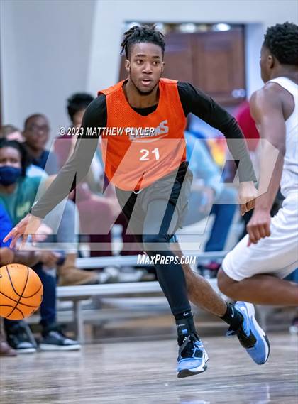 Thumbnail 3 in New Life Christian Academy vs Sandhills photogallery.