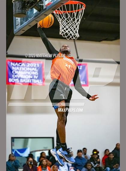Thumbnail 1 in New Life Christian Academy vs Sandhills photogallery.