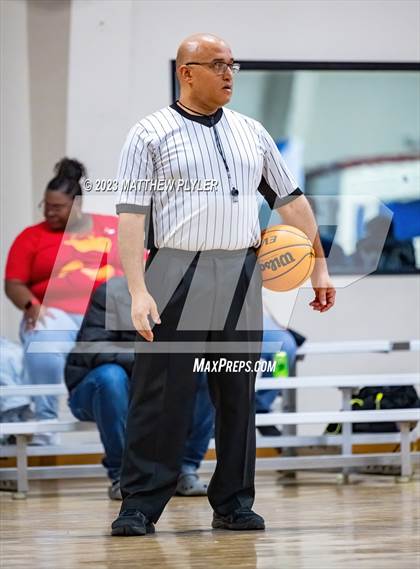 Thumbnail 1 in New Life Christian Academy vs Sandhills photogallery.