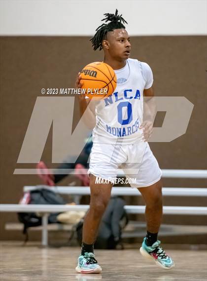 Thumbnail 1 in New Life Christian Academy vs Sandhills photogallery.