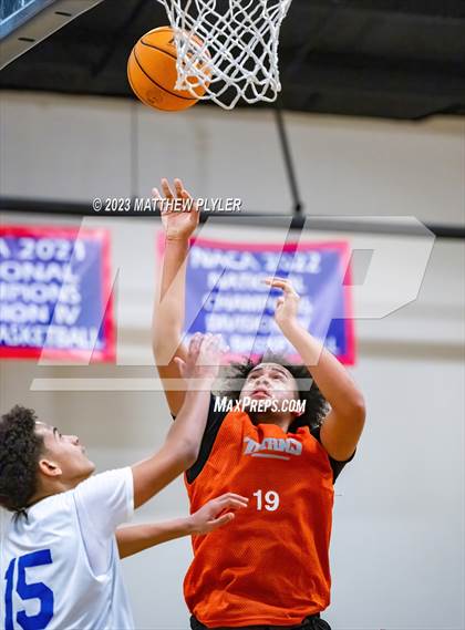 Thumbnail 2 in New Life Christian Academy vs Sandhills photogallery.