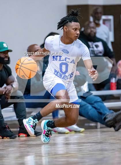 Thumbnail 3 in New Life Christian Academy vs Sandhills photogallery.