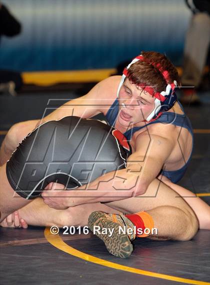 Thumbnail 1 in NYSPHSAA Championships (Division I Semifinals, 132-285 Lbs.) photogallery.