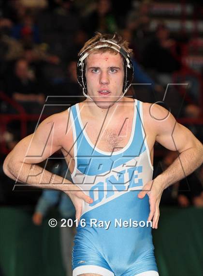 Thumbnail 2 in NYSPHSAA Championships (Division I Semifinals, 132-285 Lbs.) photogallery.