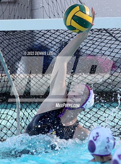 Thumbnail 1 in Amador Valley vs. Las Lomas (CIF NCS D1 Final) photogallery.