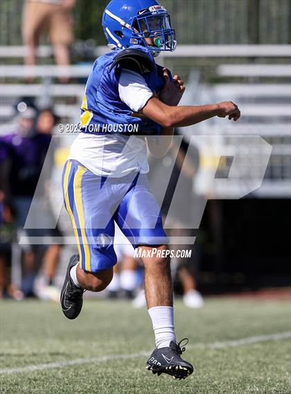 Thumbnail 1 in Bishop Amat vs Rancho Cucamonga (Scrimmage) photogallery.