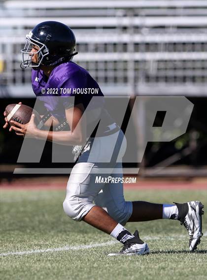 Thumbnail 2 in Bishop Amat vs Rancho Cucamonga (Scrimmage) photogallery.