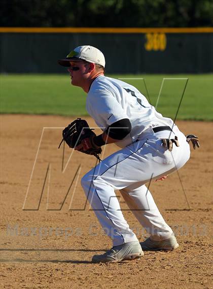 Thumbnail 3 in DuBois vs. Seneca Valley (PIAA Class AAAA First Round) photogallery.