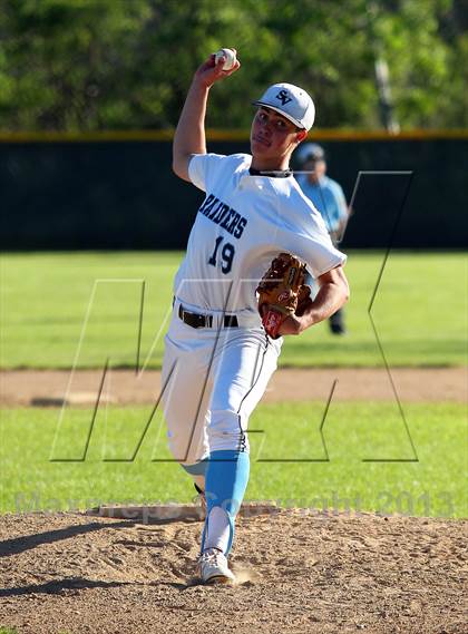 Thumbnail 2 in DuBois vs. Seneca Valley (PIAA Class AAAA First Round) photogallery.