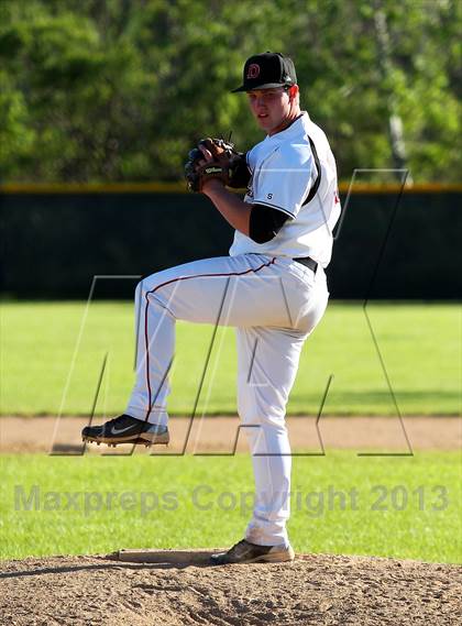 Thumbnail 3 in DuBois vs. Seneca Valley (PIAA Class AAAA First Round) photogallery.
