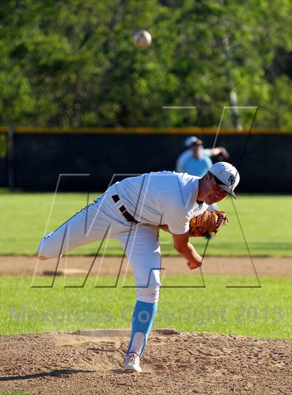 Thumbnail 1 in DuBois vs. Seneca Valley (PIAA Class AAAA First Round) photogallery.