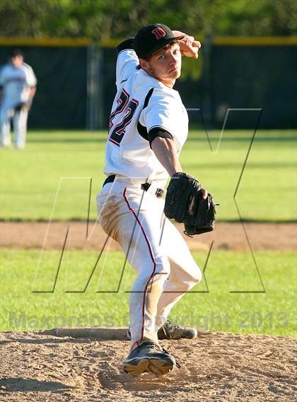 Thumbnail 2 in DuBois vs. Seneca Valley (PIAA Class AAAA First Round) photogallery.
