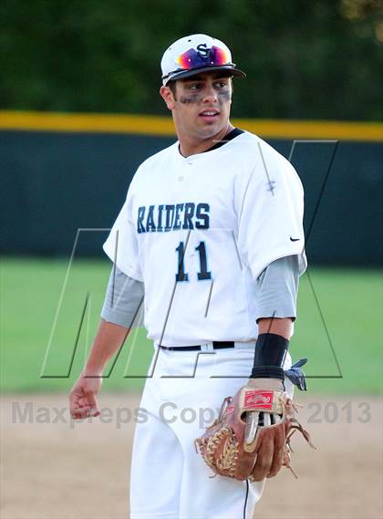 Thumbnail 3 in DuBois vs. Seneca Valley (PIAA Class AAAA First Round) photogallery.