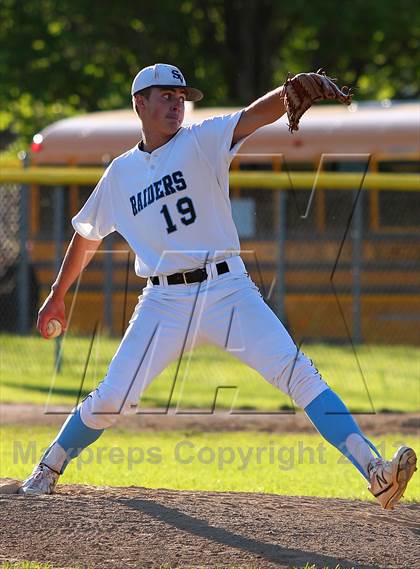 Thumbnail 2 in DuBois vs. Seneca Valley (PIAA Class AAAA First Round) photogallery.
