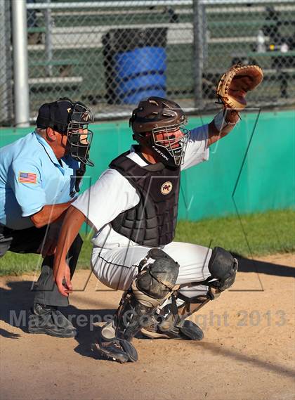 Thumbnail 3 in DuBois vs. Seneca Valley (PIAA Class AAAA First Round) photogallery.