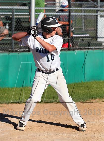 Thumbnail 2 in DuBois vs. Seneca Valley (PIAA Class AAAA First Round) photogallery.