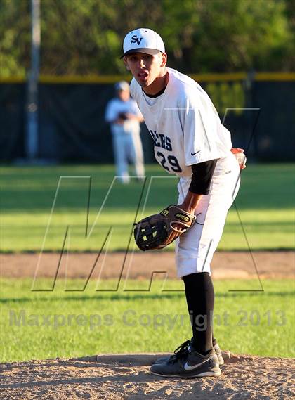 Thumbnail 2 in DuBois vs. Seneca Valley (PIAA Class AAAA First Round) photogallery.