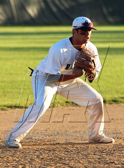 Thumbnail 2 in DuBois vs. Seneca Valley (PIAA Class AAAA First Round) photogallery.